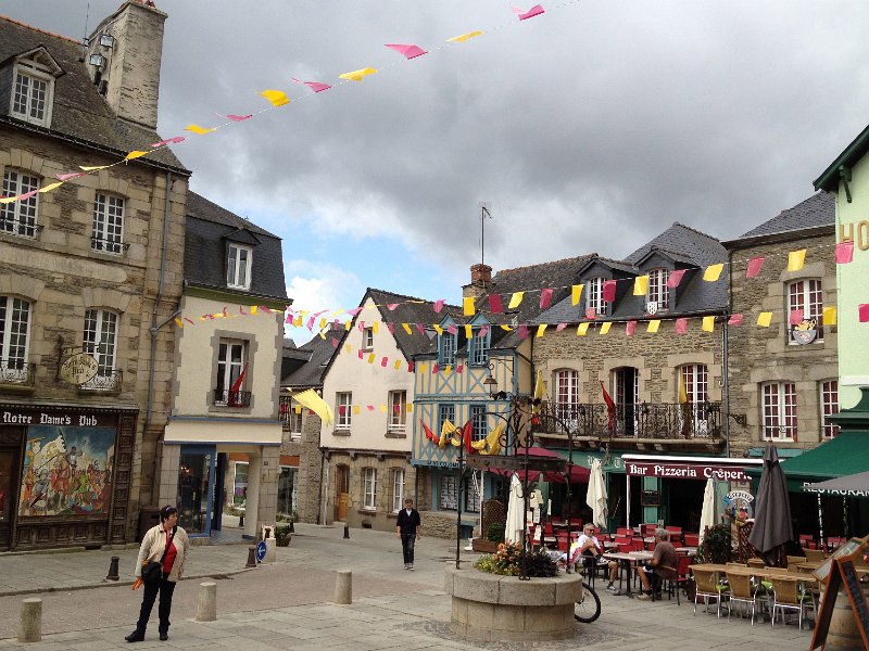 IMG_2134.JPG - Josselin