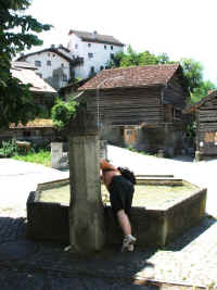 DSCF1881.jpg (49262 Byte)