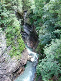 DSCF1897.jpg (83993 Byte)