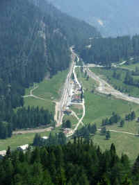 DSCF2153.jpg (43389 Byte)
